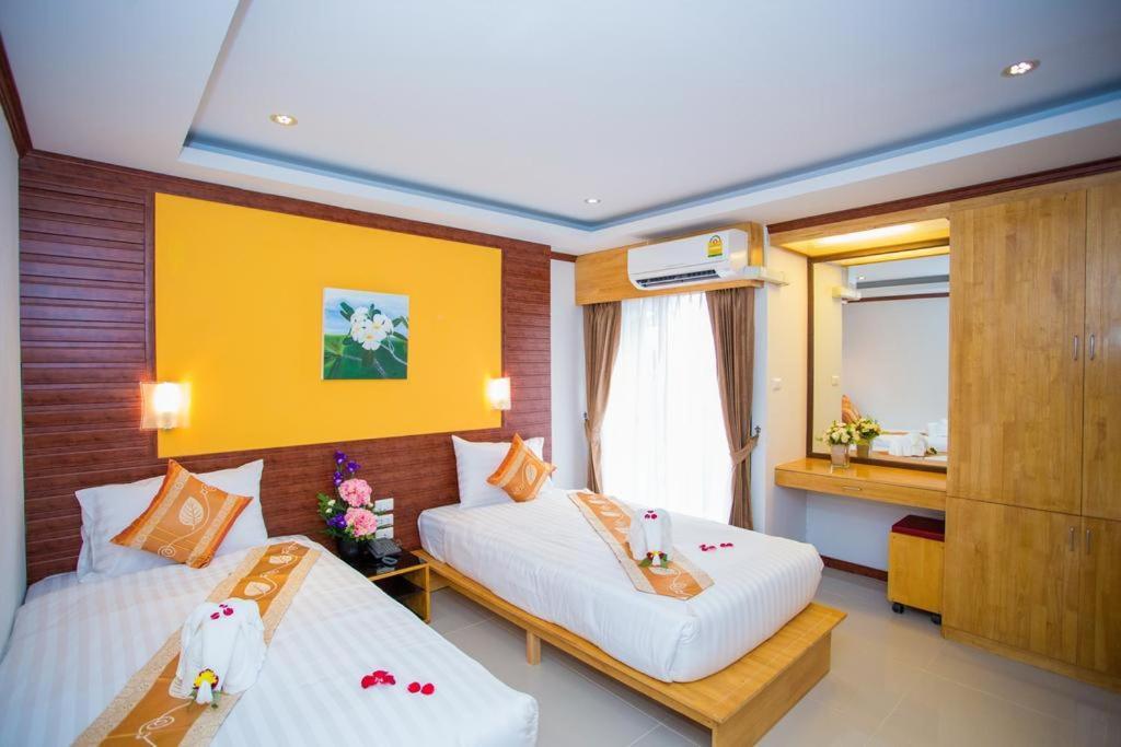 Oyo 996 Phunara Residence Patong Экстерьер фото